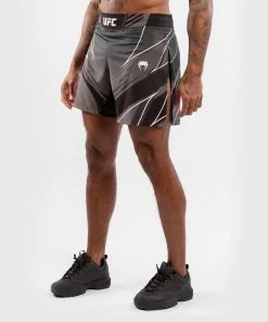 UFC Venum Authentic Fight Night Men's Gladiator Shorts - Black -Boxing Sport Store d 252F0 252Ff 252F6 252Fd0f6345d010ef79a4273dec3f5fae3d35238f762 VNMUFC 00003 001 02 19732773 8d7b 47fd b531 bc668f7f577e
