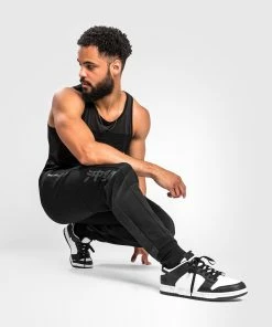 Venum Okinawa 3.0 Joggers - Black/Red -Boxing Sport Store d 252F4 252F5 252F7 252Fd457c4e902468fe374981b33a5371f4051f74774 5U0A9488