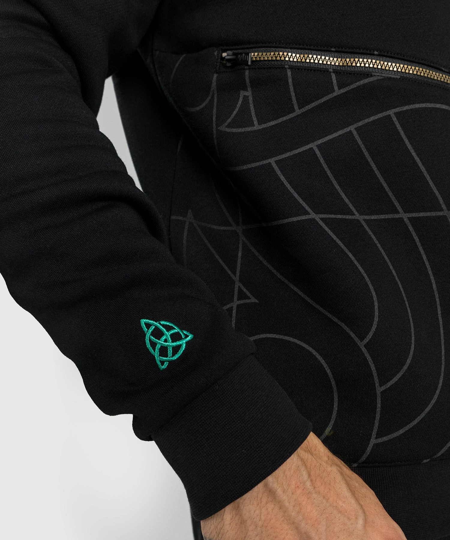 Venum Assassin's Creed Reloaded Hoodie - Black 11 Venum Assassin's Creed Reloaded Hoodie - Black - Image 9