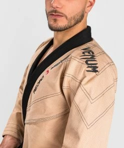 Venum Reorg BJJ Gi - Sand -Boxing Sport Store e 252F2 252F2 252Fe 252Fe22e5eea9f12609526a29836d3170209da6db329 KIMONO REORG BEIGE 12