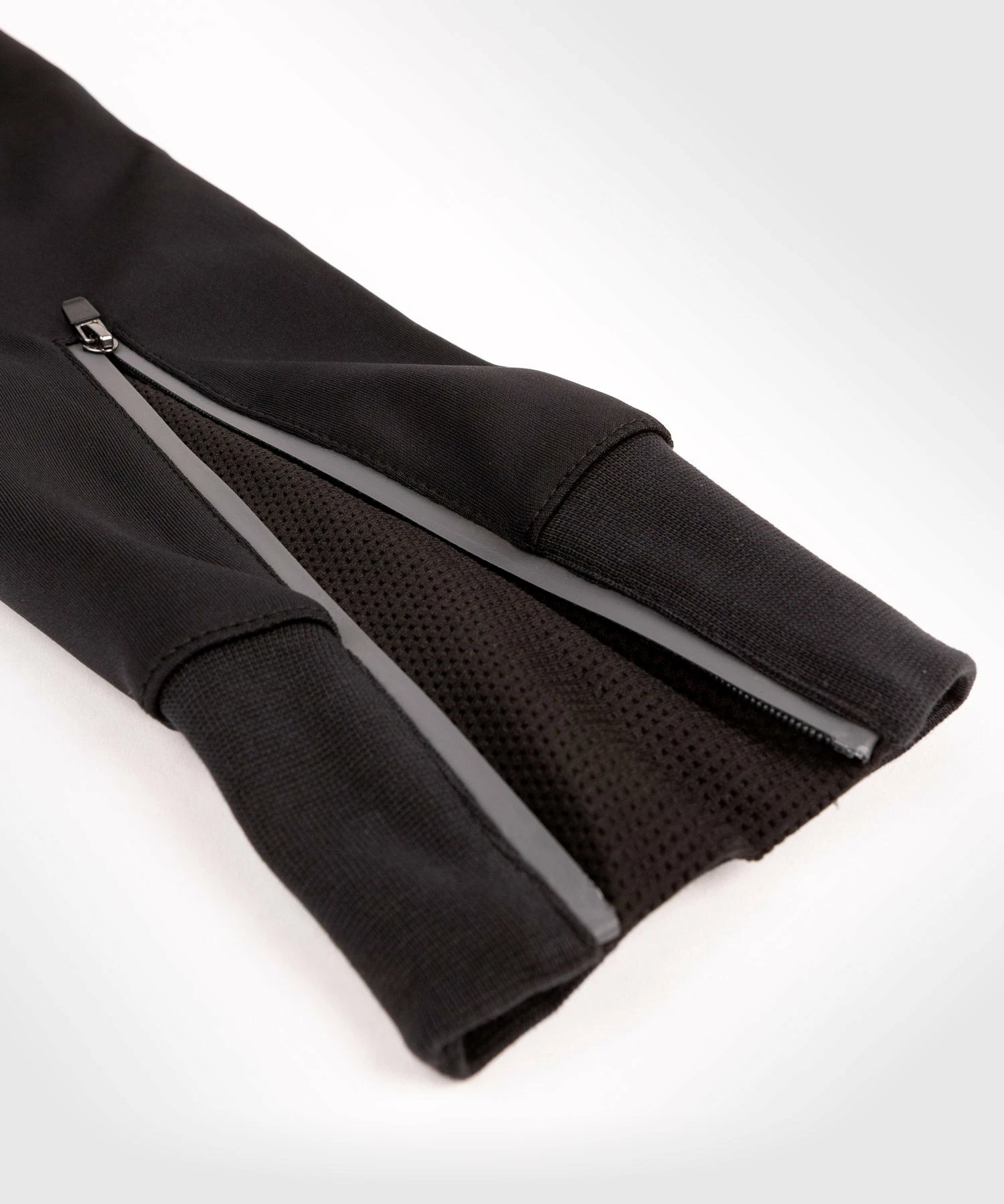 UFC Venum Authentic Fight Night Men's Walkout Hoodie - Champion 10 UFC Venum Authentic Fight Night Men's Walkout Hoodie - Champion - Image 8