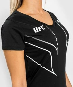 UFC Venum Fight Night 2.0 Replica Women's T-shirt - Black -Boxing Sport Store e 252Fd 252F5 252F7 252Fed57baf6d1bb415b004d6e2b00b53593b44ed4ac VNMUFC 00154 001 09 dab52723 6666 4eb7 8bb9 5118b980f6ab