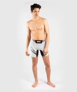 UFC Venum Authentic Fight Night Men's Vale Tudo Shorts - Short Fit - White -Boxing Sport Store e 252Fe 252F5 252F2 252Fee5250d44d31eb589027c7490663bc001ff6bbad VNMUFC 00007 002 10