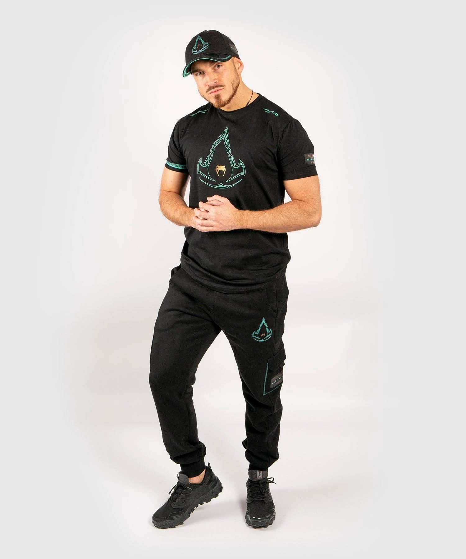 Venum Assassin's Creed Joggers - Black/Blue 3 Venum Assassin's Creed Joggers - Black/Blue