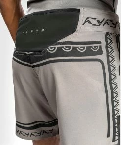 Venum Nakahi Fightshort - Grey -Boxing Sport Store e 252Ff 252F9 252F4 252Fef94b89e4679ffdb9ebf25da3eff81aca03f8849 FS NAKAHI GREY 43 4a9f0fe5 94b4 4659 86f6 c253cfe59d93