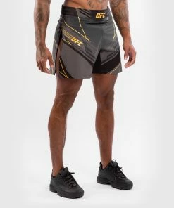 UFC Venum Authentic Fight Night Men's Gladiator Shorts - Champion -Boxing Sport Store f 252F3 252Ff 252Fc 252Ff3fc6423635007f0e2bb166cad6d8fbbc52e9ffe VNMUFC 00003 126 05