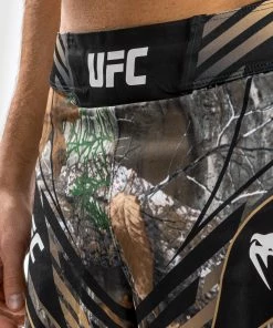 UFC Authentic Fight Night Realtree Camo Fightshort By Venum -Boxing Sport Store f 252F4 252F2 252F4 252Ff42493799ae8e58472ee8c9a6f93f4284faaf358 VNMUFC 00158 500 05