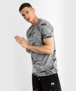 UFC Venum Authentic Fight Week Men's 2.0 Short Sleeve T-Shirt - Grey -Boxing Sport Store f 252F6 252F9 252F8 252Ff698d7cbd5cb9188cec5c8245f29b2e621c88d2f VNMUFC 00109 010 01 904206e1 d354 4117 8770 0a8b539401f6