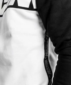 Venum Connect Crewneck Sweatshirt - Black/White -Boxing Sport Store f 252Fc 252F4 252Fd 252Ffc4db0ed37539e3a74de09de6cff0978363ff836 SWEAT CONNECT BLACK WHITE 06